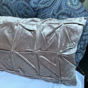 #rose #blush #pink #luxury #plush #lumbar #pillow nwt #velvet #ruched